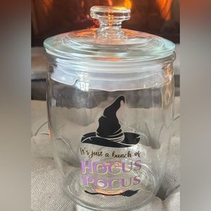 HALLOWEEN  “IT’S JUST A BUNCH OF HOCUS POCUS” WITCH HAT & BROOM COOKIE/CANDY JAR